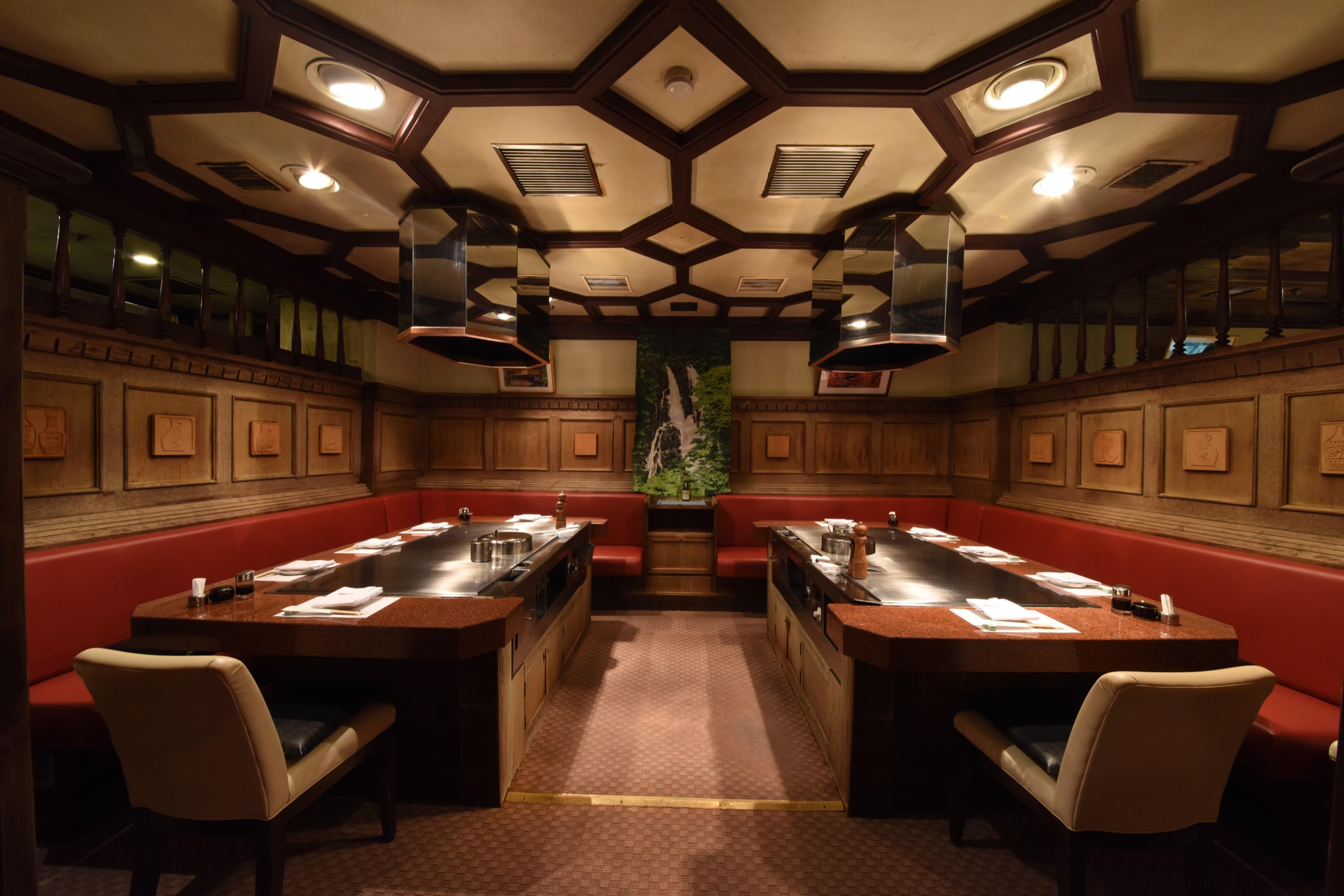 店鋪導覽 在京都、享用鐵板燒牛排老店的味道